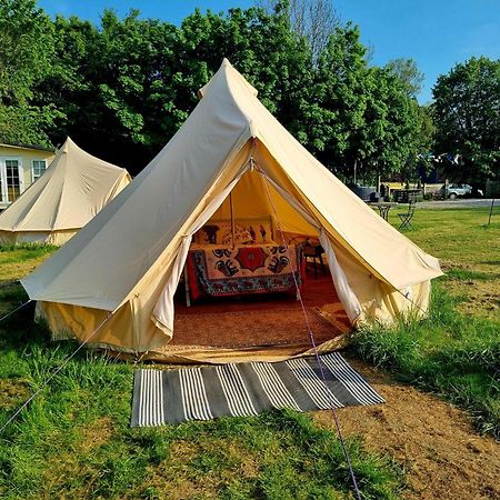 Secret Garden Glamping African Themed Tent Newark-on-Trent Zewnętrze zdjęcie